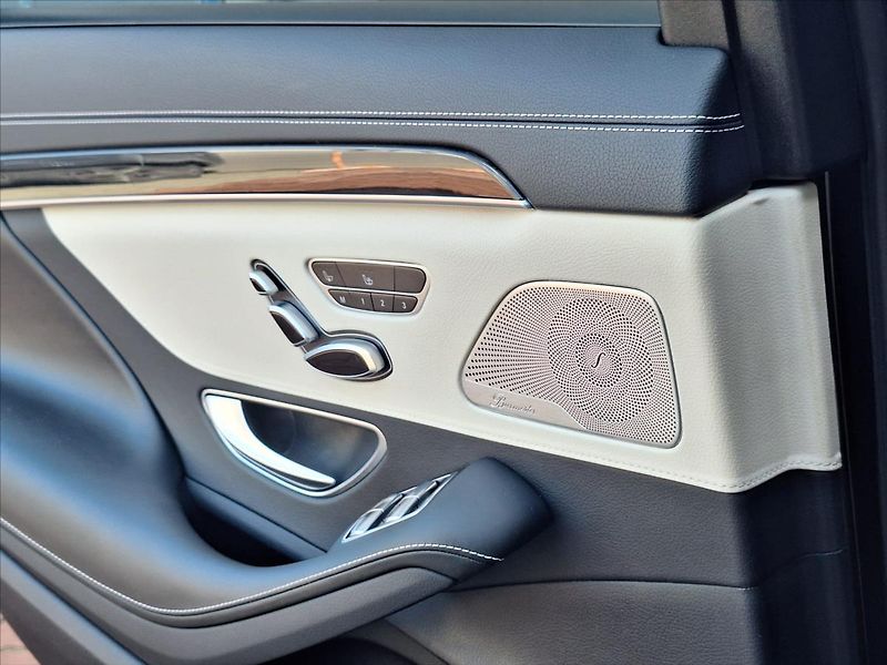 Mercedes-Benz Třídy S 2,9 d  400D L 4Matic AMG line - fotka 9 z 12