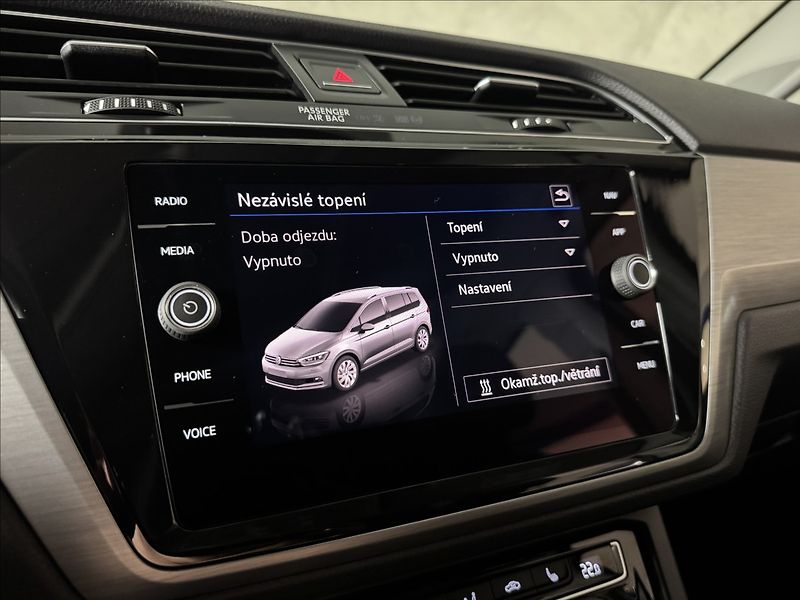 Volkswagen Touran 2,0 TDi  DSG Comfortline Tažné - fotka 37 z 43