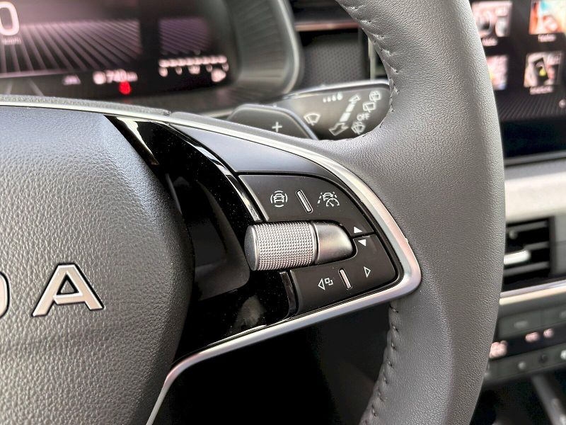 Škoda Kamiq (2026) Top Selection 1.0 TSI DSG - fotka 19 z 28