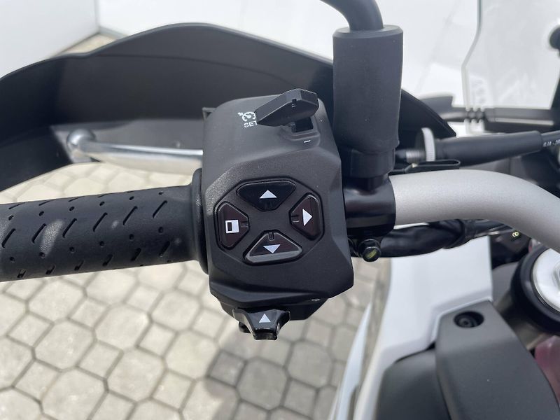 Aprilia (2026) TUAREG 660 EU5+ - fotka 10 z 11