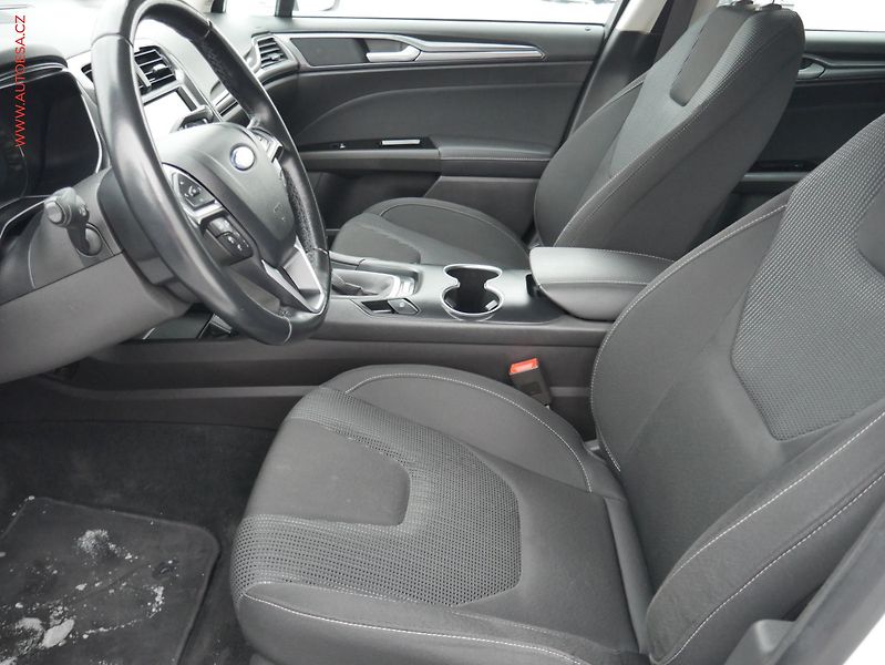 Ford Mondeo (2019) 2.0 EcoBlue, LED, navi - fotka 9 z 25