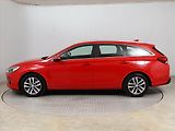 Hyundai i30 (2017) 1.6 CRDi, Serv.kniha, Navi - náhled 2