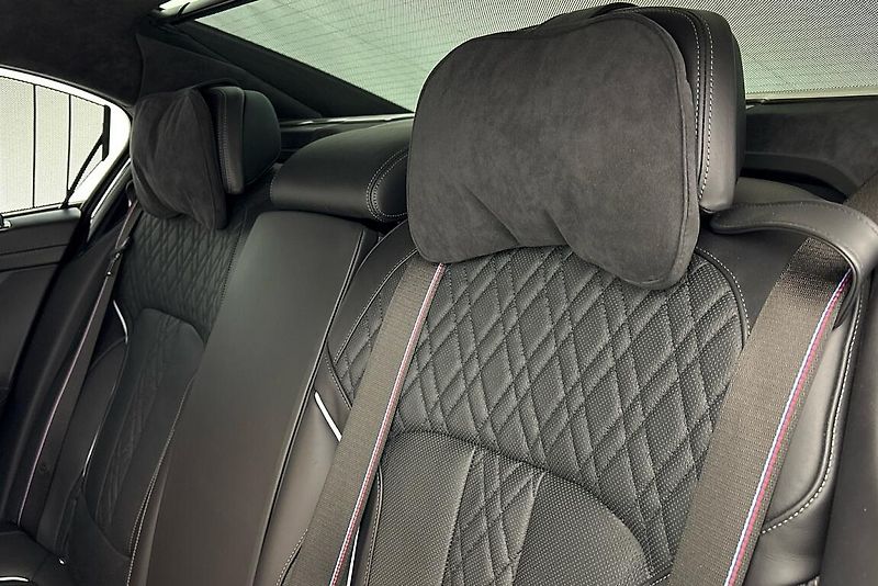 BMW Řada 7 750d xDrive - fotka 9 z 29