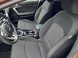 Kia Ceed SW (2022) 1,5 T-GDi GPF TOP         - náhled 11