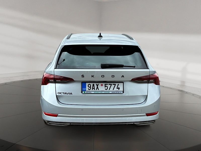 Škoda Octavia (2023) SPORTLINE 2.0TDI 110kW DSG 4x4 - fotka 5 z 11