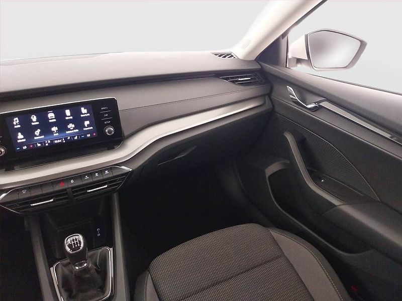 Škoda Octavia (2020) Ambition 2.0 TDI, Serv.kniha - fotka 8 z 26