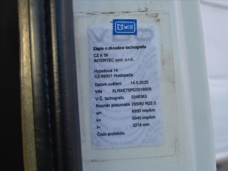 DAF CF 75.320 4X2 - fotka 22 z 23