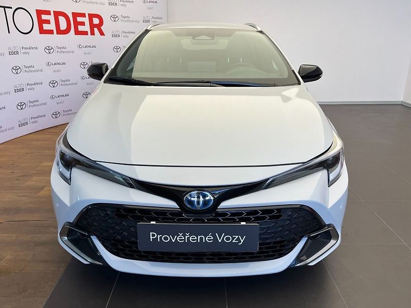 Toyota Corolla TS 1.8L Hybrid CVT Style - fotka 2 z 24