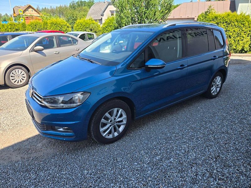 Volkswagen Touran (2016) 1.2 TSI Serviska,Tažné - fotka 7 z 33