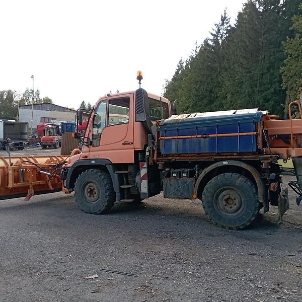 Mercedes-Benz Ostatní (2002) Unimog U300 - fotka 6 z 21