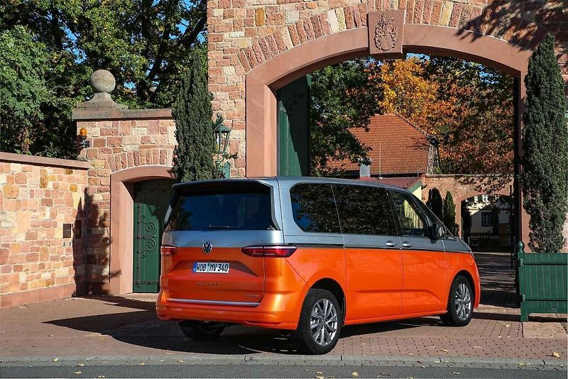 Volkswagen Multivan T7 jsme mohli otestovat na německých silnicích