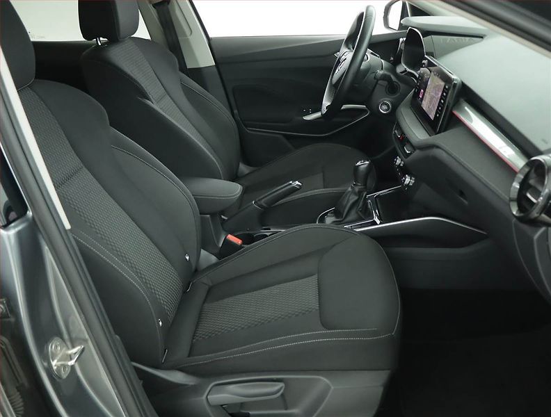 Škoda Fabia (2022) Style 1.0 TSI, Serv.kniha - fotka 9 z 15