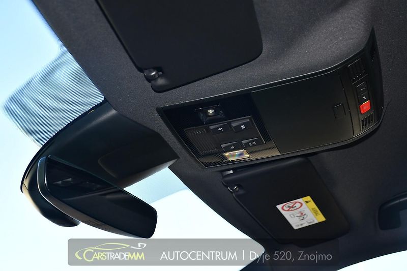 Škoda Superb 2,0TDI SPORTLINE DSG ČR 1.MAJ  - fotka 48 z 56