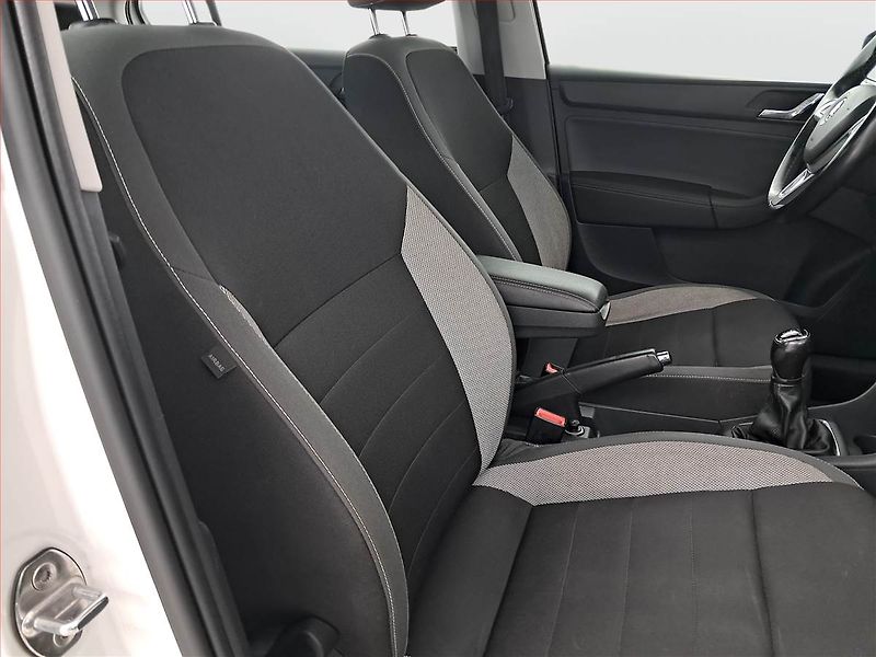 Škoda Rapid (2017) 1.4 TDI - fotka 9 z 17