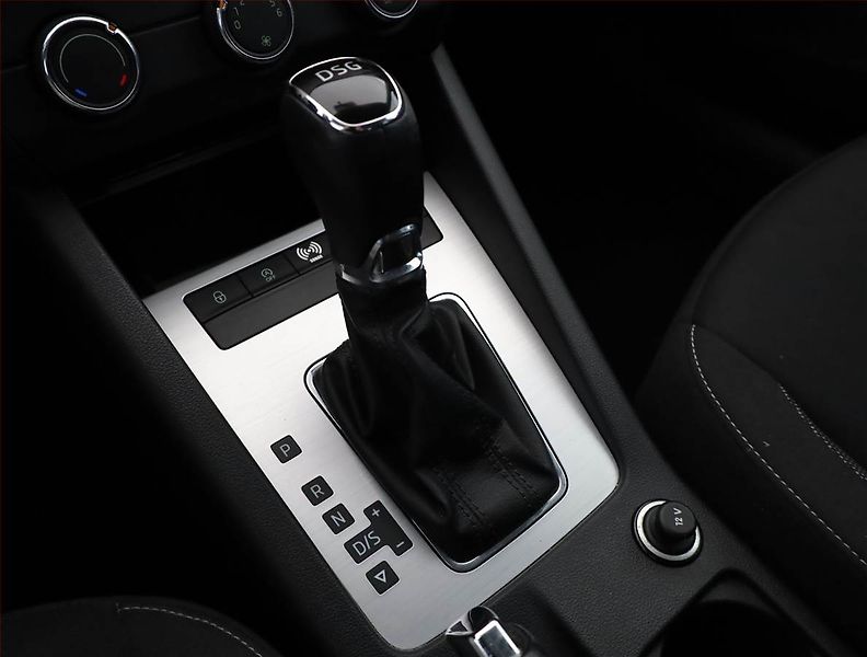 Škoda Octavia (2019) Ambition Plus 1.5 TSI, Automat - fotka 10 z 15