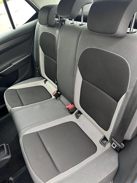 Škoda Fabia (2015) III HATCHBACK 1.0 MPI AMBIENTE - fotka 12 z 21