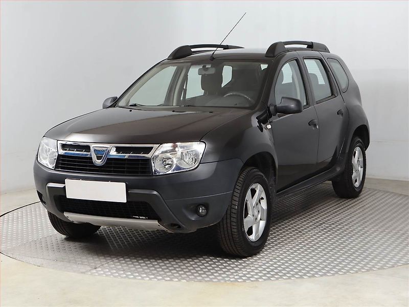 Dacia Duster (2012) 1.6 16V - fotka 2 z 11