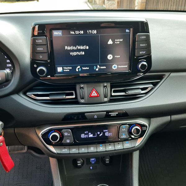 Hyundai i30 (2021) 1.6 CRDI  - fotka 17 z 21