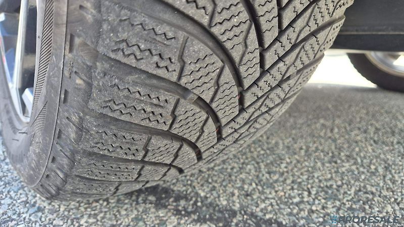 Mitsubishi Eclipse CROSS 2,4 MIVEC 4WD - fotka 14 z 18
