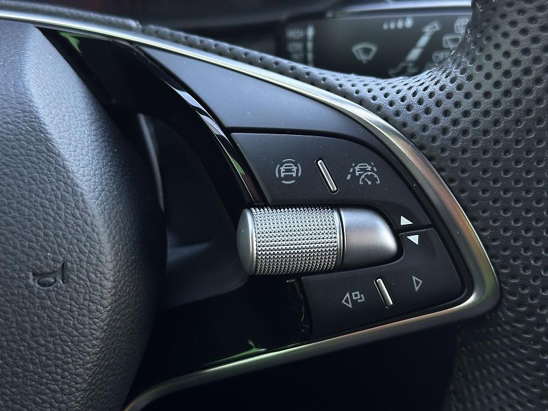 Škoda Scala 1.0TSi 116PS Monte Carlo Matri - fotka 20 z 46