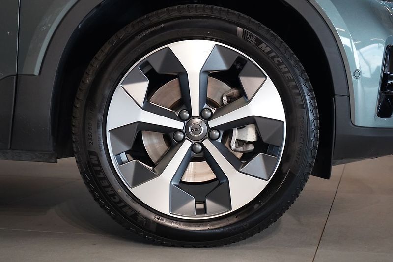 Volvo XC40 B4 PLUS Dark, 360°, LED Pixel - fotka 7 z 42