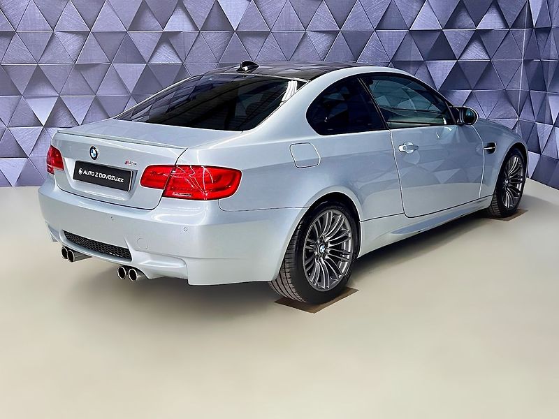 BMW M3 COUPE, NAVIGACE, CARBON, EDC - fotka 7 z 23