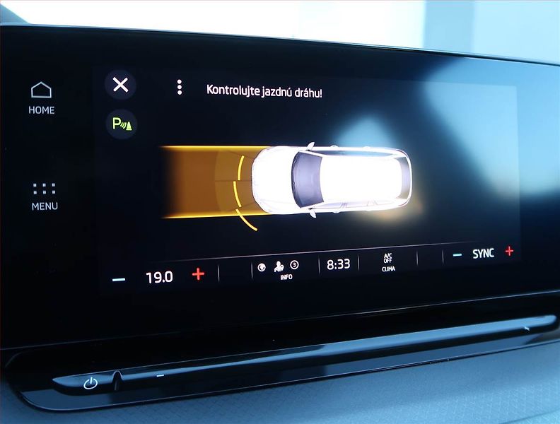 Škoda Octavia (2022) Ambition 1.0 TSI, Navi - fotka 16 z 23