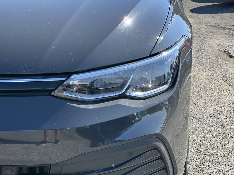 Volkswagen Golf 1.0TSi 81kw NAVI KOUPENO V ČR - fotka 42 z 46