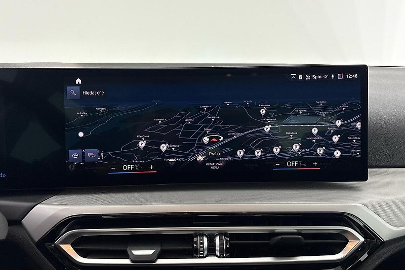BMW Řada 3 řady 3 | 320i - fotka 17 z 24