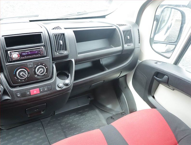 Fiat Ducato (2013) 2.0 MultiJet, Bus, 9Míst, 1Maj - fotka 8 z 15
