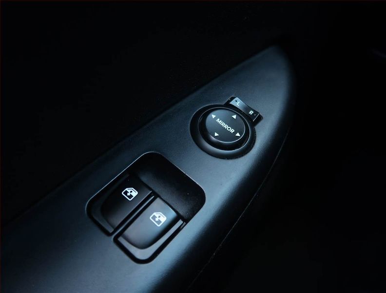 Hyundai i20 (2009) 1.2 - fotka 14 z 14