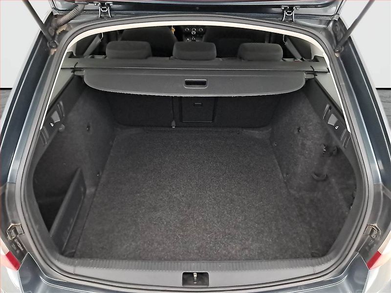Škoda Octavia (2016) Ambition 1.6 TDI, Tempomat - fotka 14 z 18