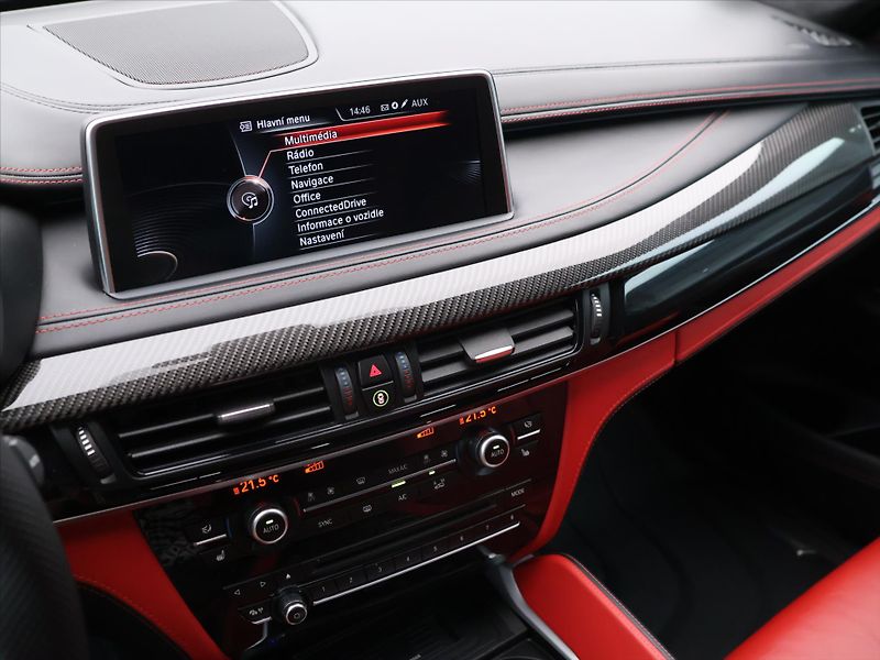 BMW X6 M 4,4 423kW xDrive Aut.klima C - fotka 25 z 38