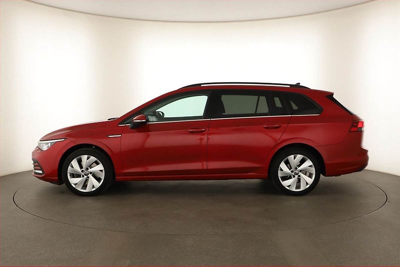 Volkswagen Golf (2021) Style 2.0 TDI - fotka 3 z 17
