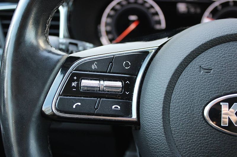 Kia XCeed (2020) 1.6 T-GDI 150kW automat LED - fotka 13 z 32