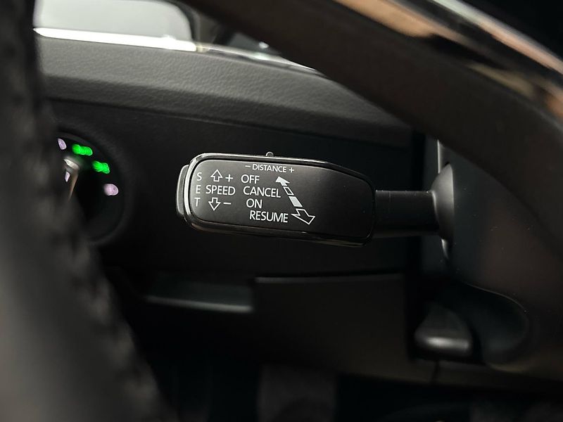 Škoda Superb L&K DSG - fotka 23 z 30