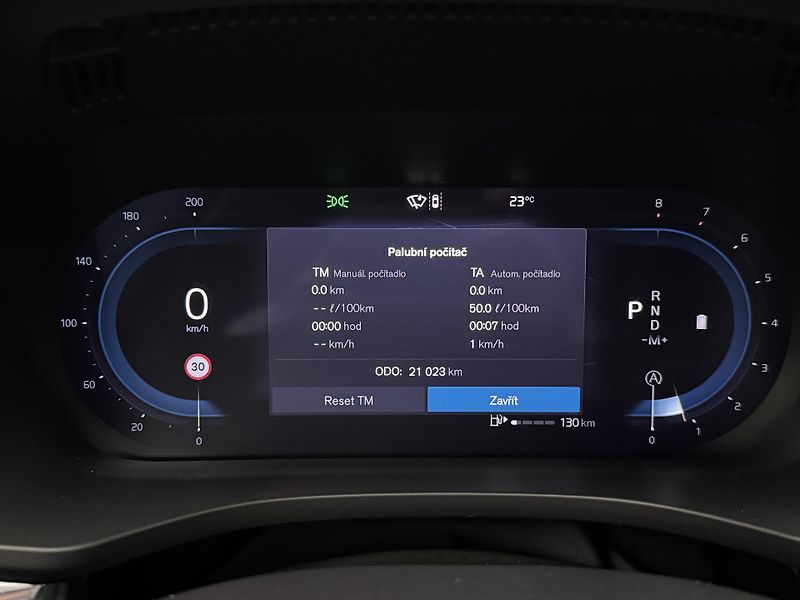 Volvo XC60 B5 AWD BLACK EDITION AUT  - fotka 17 z 49