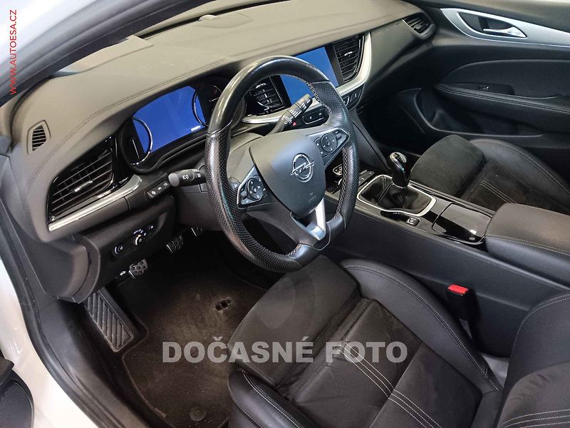 Opel Insignia (2021) 2.0 D, 1.maj,ČR, servis - fotka 3 z 3