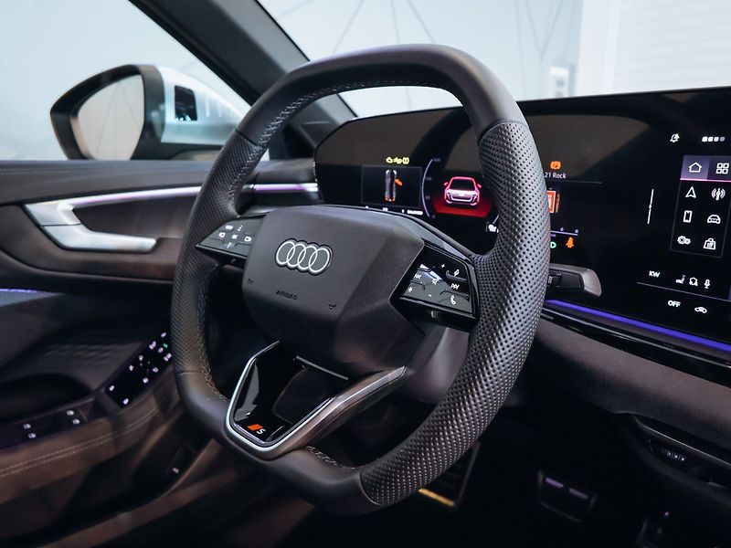 Audi S5 Sedan quattro 3.0TFSI - fotka 19 z 28