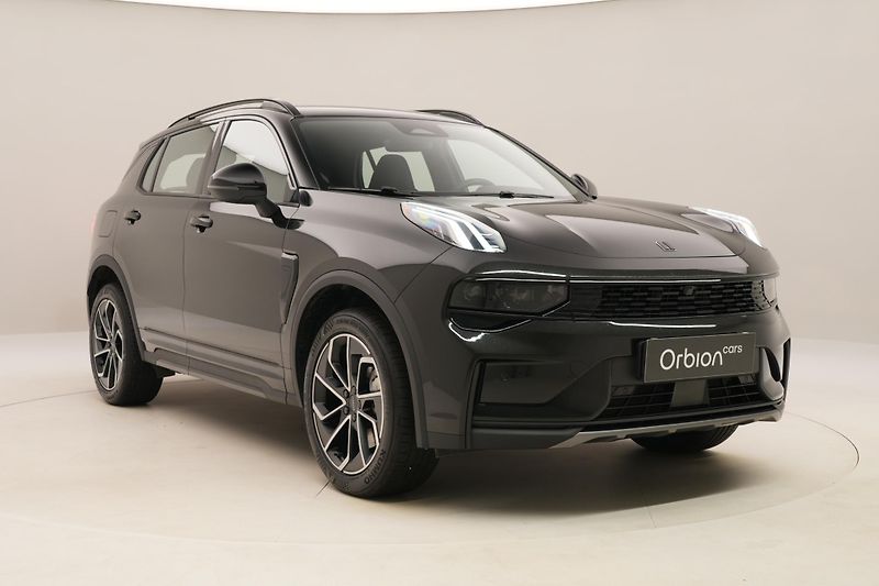 Lynk & Co 01 (2025) 01 CORE PHEV - fotka 13 z 90