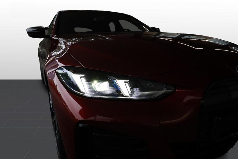 BMW i4 M60 xDrive - fotka 19 z 29