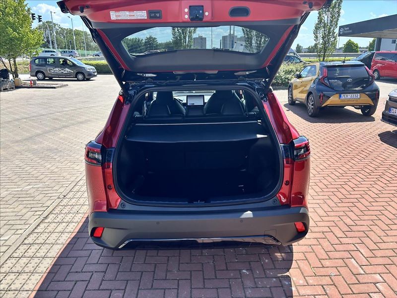 Toyota Corolla (2026) 2,0 HEV  GR SPORT - fotka 9 z 11
