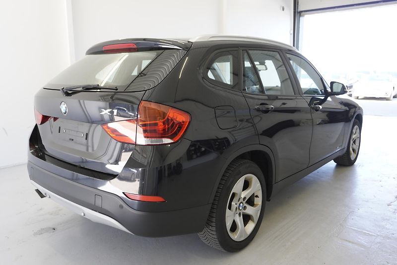 BMW X1 2.0D 160 kW XDRIVE AUTOMAT - fotka 8 z 27