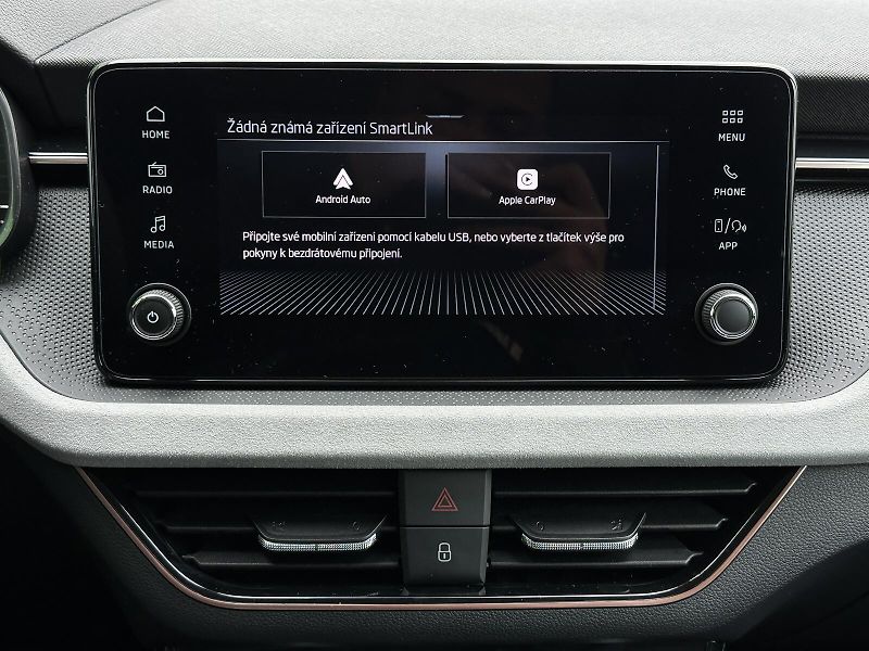 Škoda Kamiq 1.5TSi DSG 150PS LED V.Cockpit - fotka 24 z 35