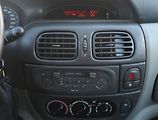 Renault Scénic (2000) 1.6i, Klima, levný provoz - náhled 12