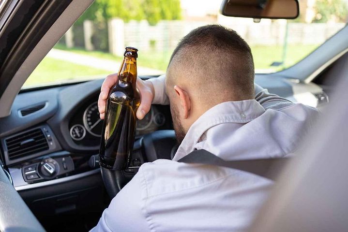 Alkohol za volantem. Ilustrační foto