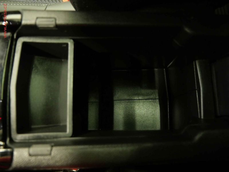 Peugeot 2008 (2020) 1.5HDI, ČR, AT, navi, LED - fotka 22 z 23
