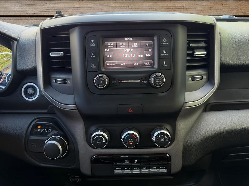 Dodge RAM (2020) +2500+LPG+HEAVY DUTY+HEMI+ - fotka 17 z 18