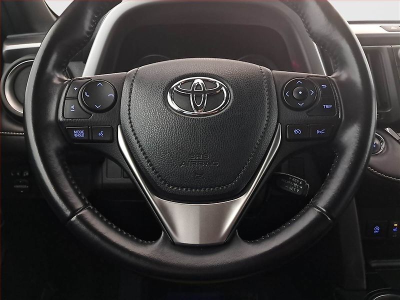Toyota RAV4 (2018) 2.0 D-4D, ČR,1.maj, Serv.kniha - fotka 16 z 16