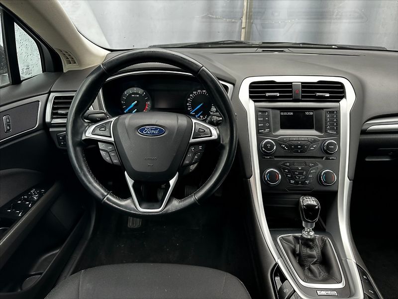 Ford Mondeo 1,6 TDCi 85kW-CZ-SERVIS!! - fotka 17 z 39
